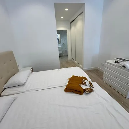 Canovas - Oasis De Capistrano *