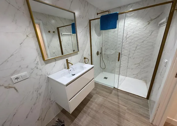 Canovas - Oasis De Capistrano